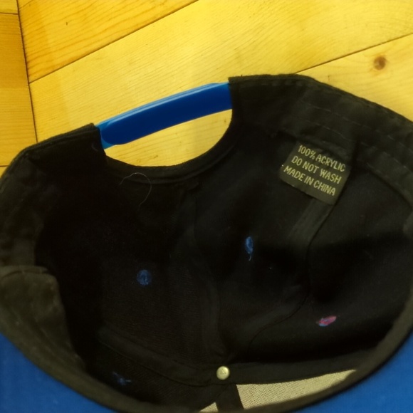 Black and Blue Graphic Baseball Cap - Picture 5 of 5